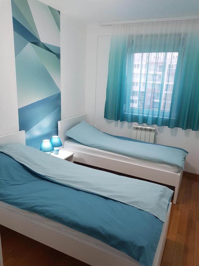 Apartman Kej Blue Free Parking Kraljevo Dış mekan fotoğraf