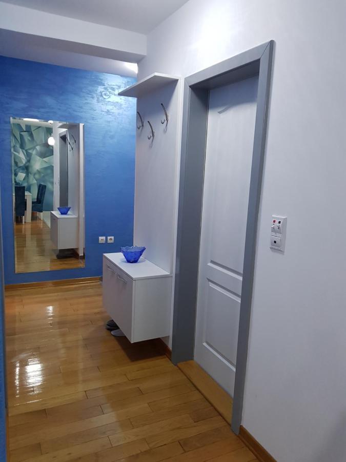 Apartman Kej Blue Free Parking Kraljevo Dış mekan fotoğraf